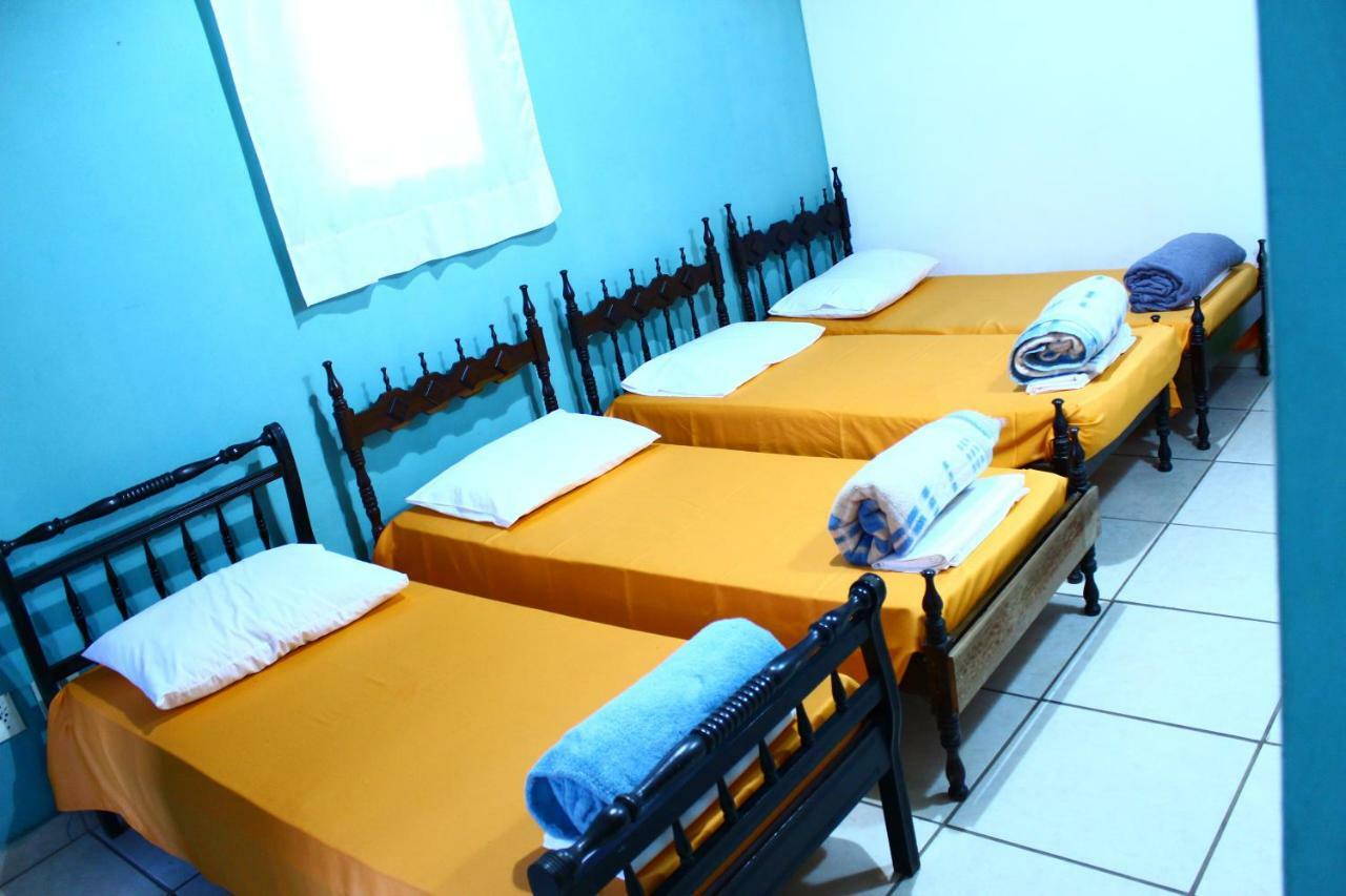 Hostel Divinópolis Екстериор снимка